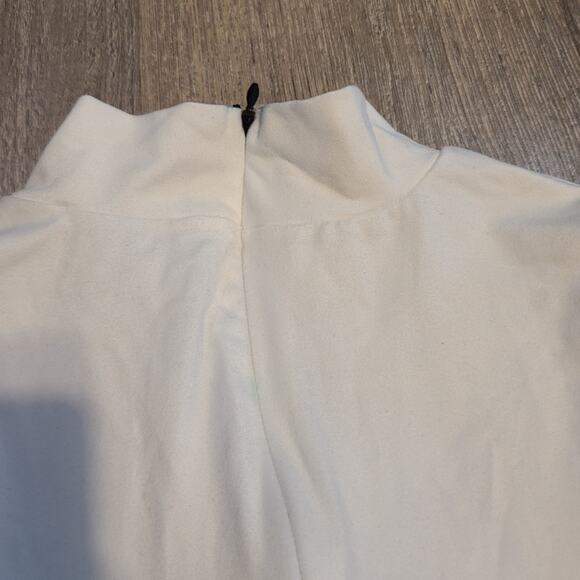 Fashion nova small womens tie open front romper - Picture 3 of 7